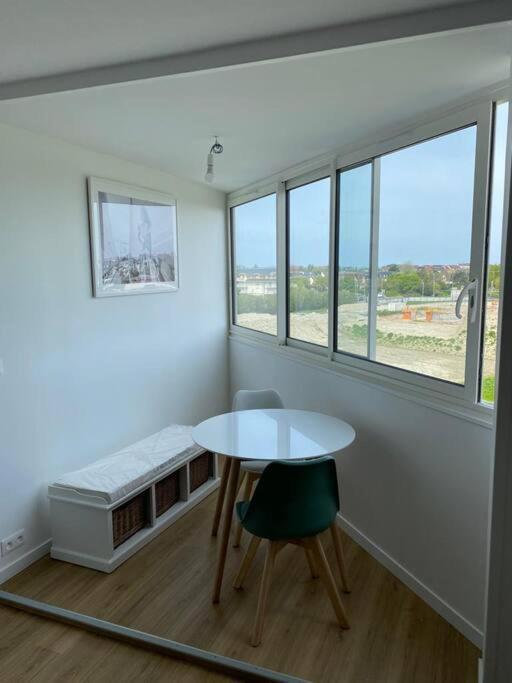 T2 Refait A Neuf Cabourg Exterior foto