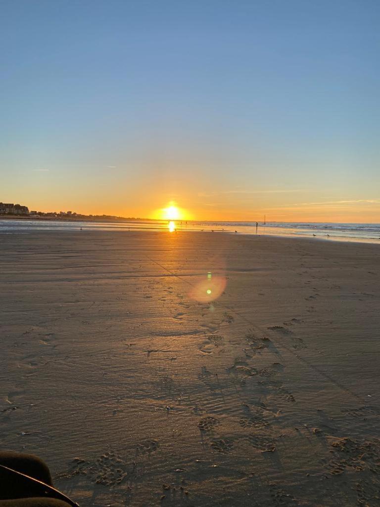 T2 Refait A Neuf Cabourg Exterior foto